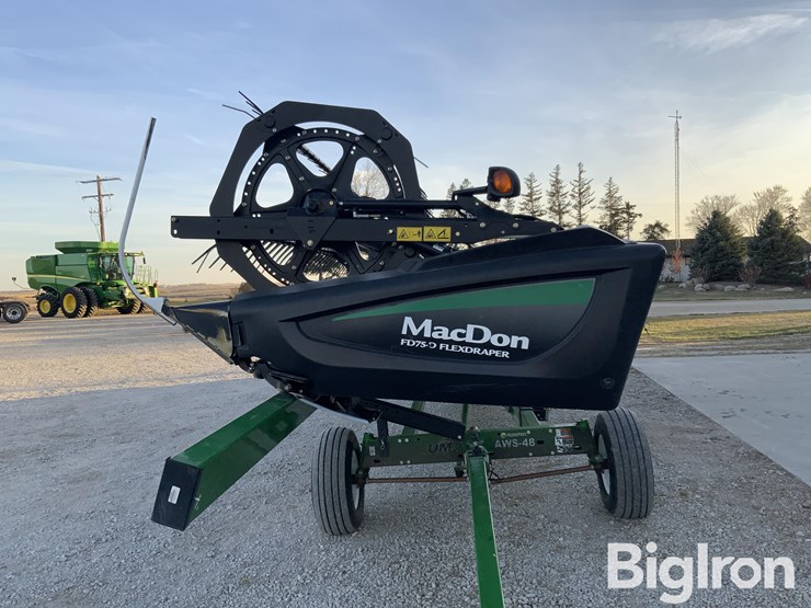 2015-macdon-40'-flex-draper-head-image-8