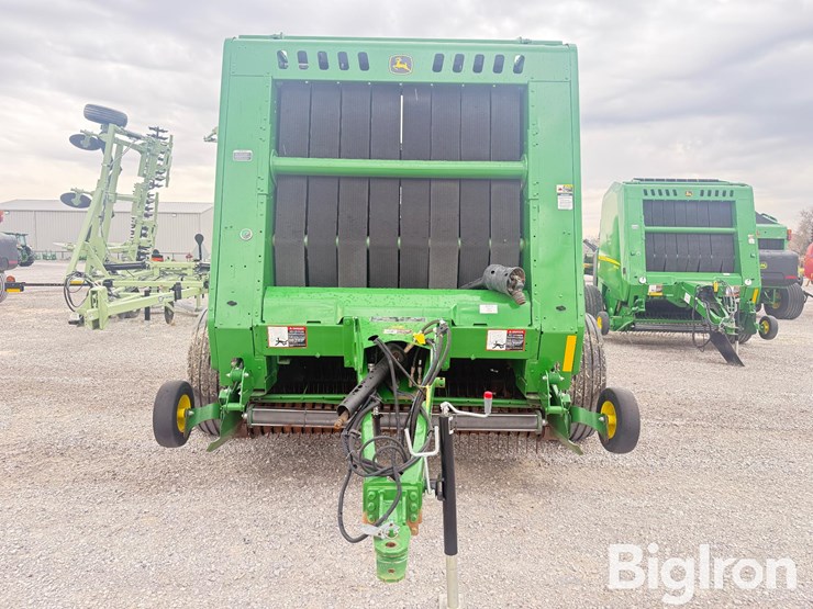 2022-john-deere-560r-image-2