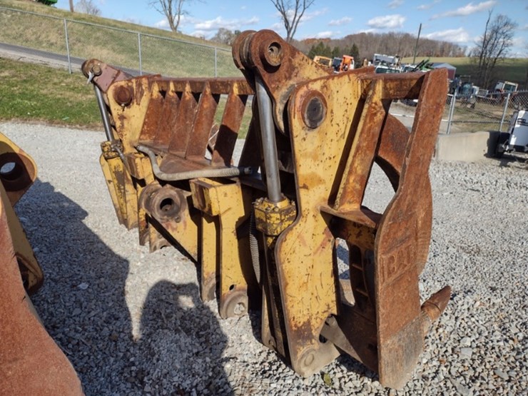 caterpillar-963-image-4