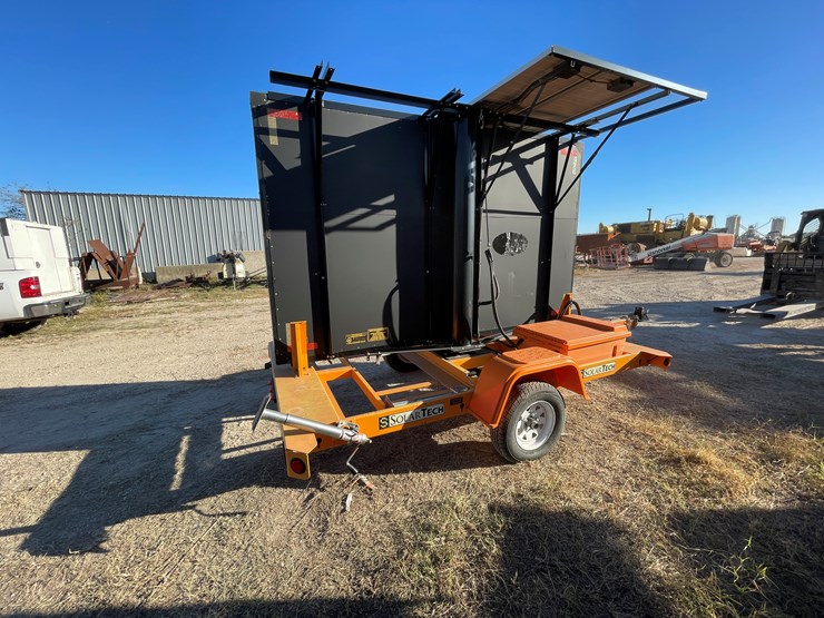 #6303-•-2020-solar-tech-message-board-(trailer-#37194)-(no-title)-image-12