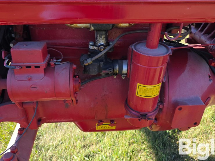 1948-farmall-super-a-2wd-tractor-image-18
