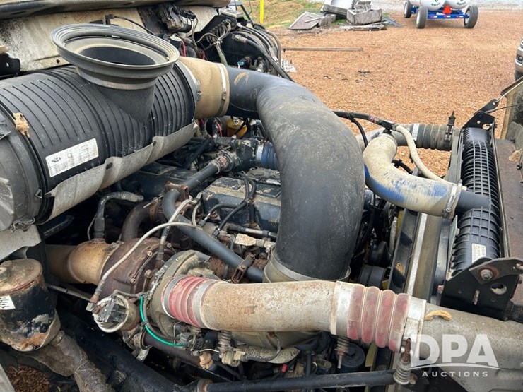 2006-mack-cxn613-vision-liquid-tender-truck-(pz14209,-unit-27926)-image-17