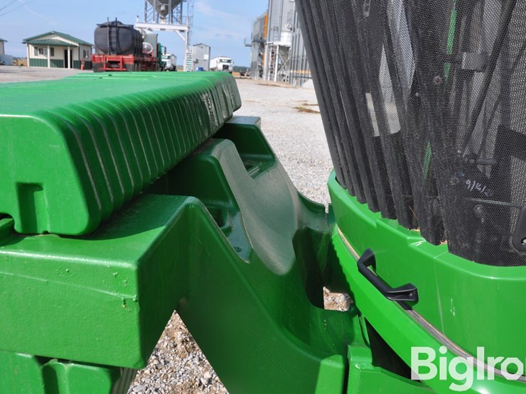 2022-john-deere-9r-540-image-14