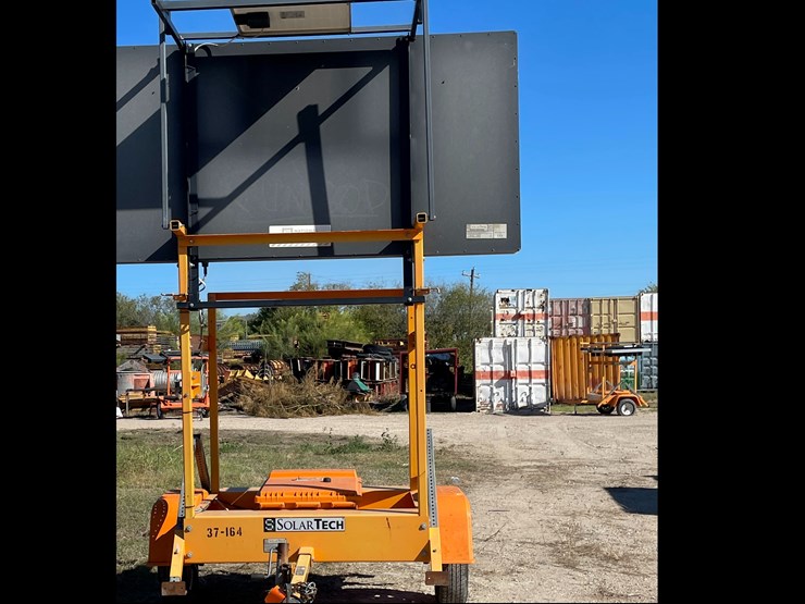 #6316-•-2018-solar-tech-arrow-board-(trailer-#37164),-no-title-image-4