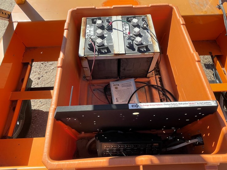 #6322-•-2020-solar-tech-arrow-board-(trailer-#37191)-(no-title)-image-8