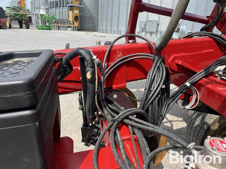 2022-case-ih-2022-image-13