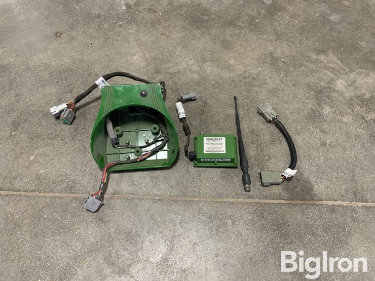 john-deere-starfire-rtk-radio-image-2