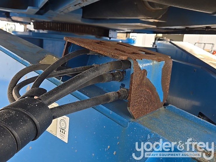 2015-genie-zx-135-image-30