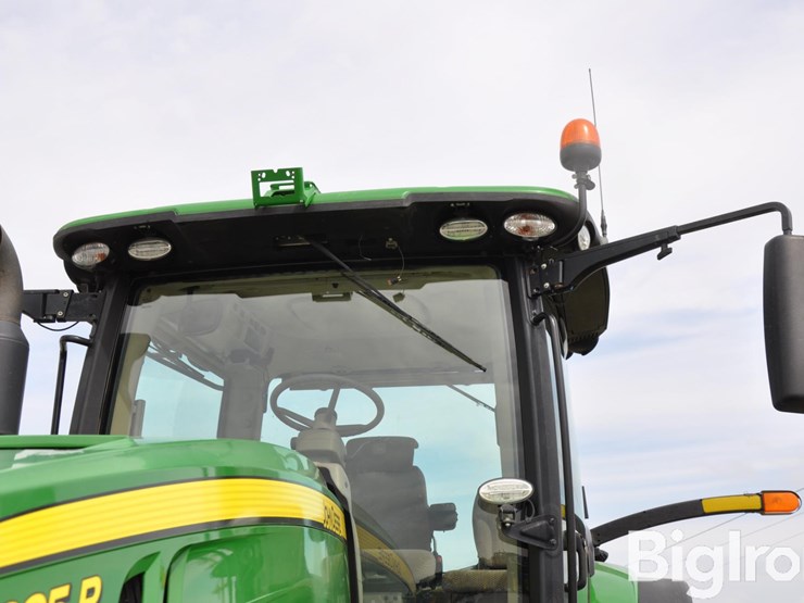 2019-john-deere-8295r-image-15
