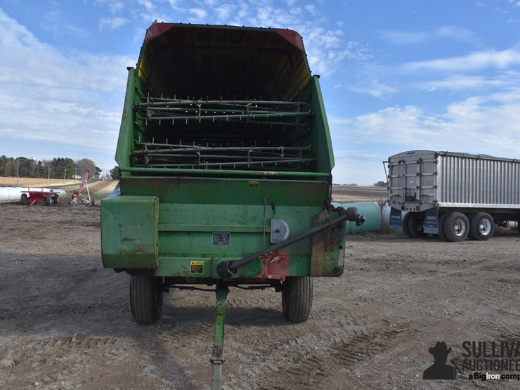 john-deere-716-image-2