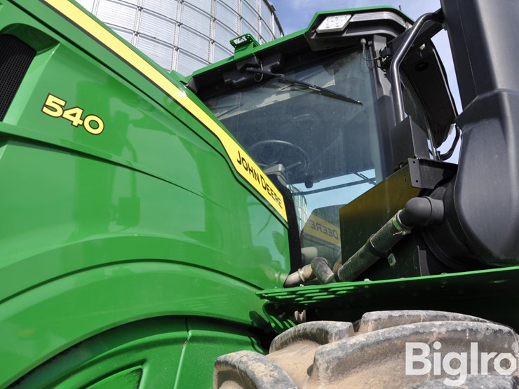 2022-john-deere-9r-540-image-19