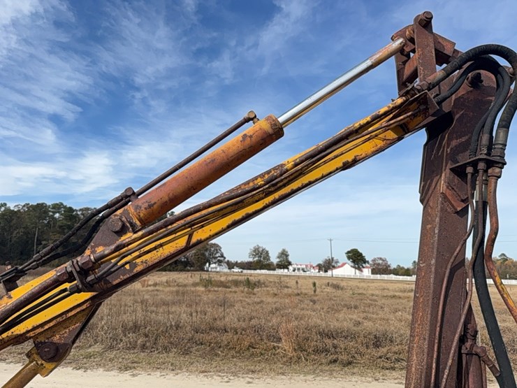 roanoke-g195-image-38