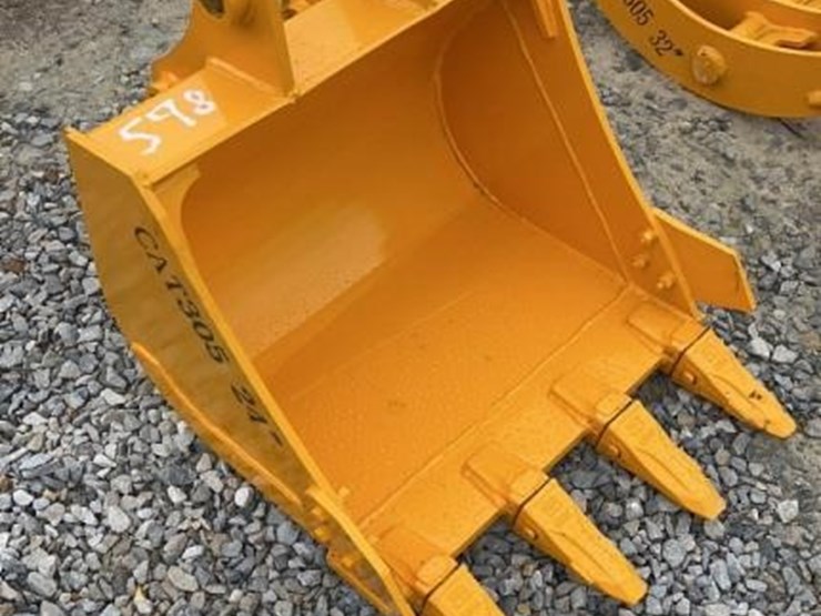 caterpillar-305-image-1