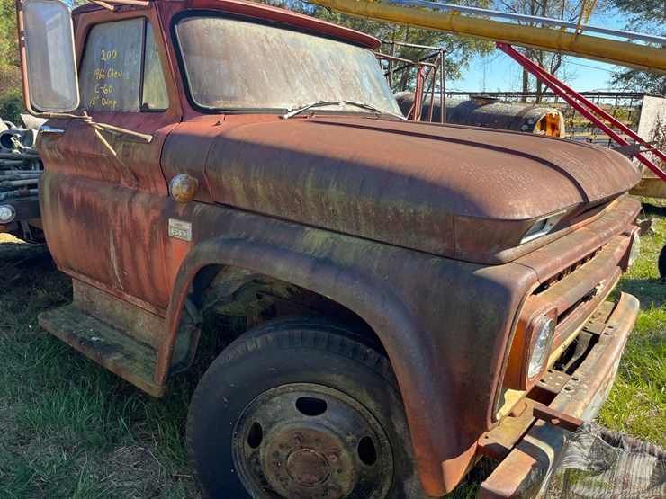 1966-chevrolet-c60-image-11