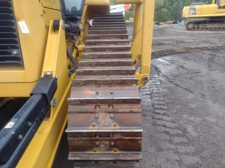 15-caterpillar-d6n-lgp-image-28