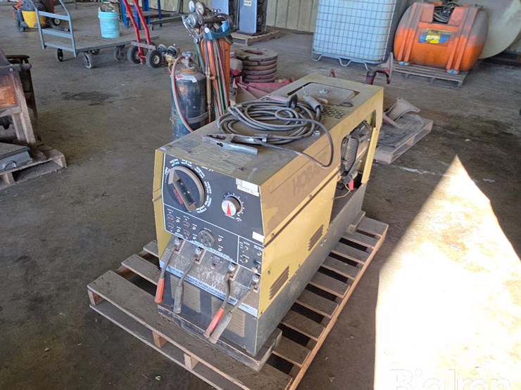 hobart-champion-16-portable-welder-&-torch-image-1