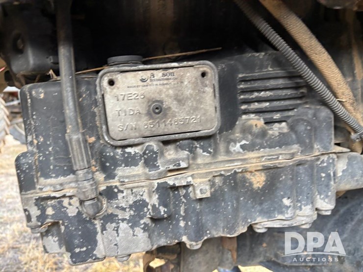 2017-unit-500-image-75