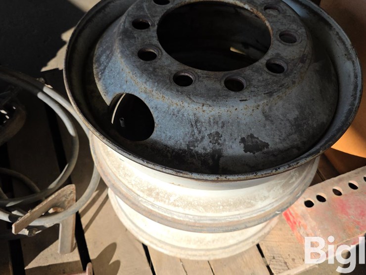 international-tractor-parts-image-12