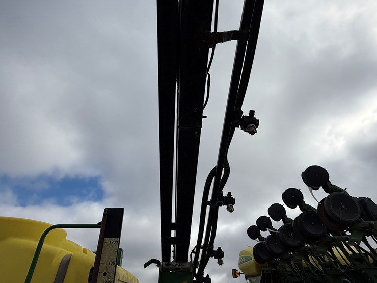 top-air-ta112-image-21