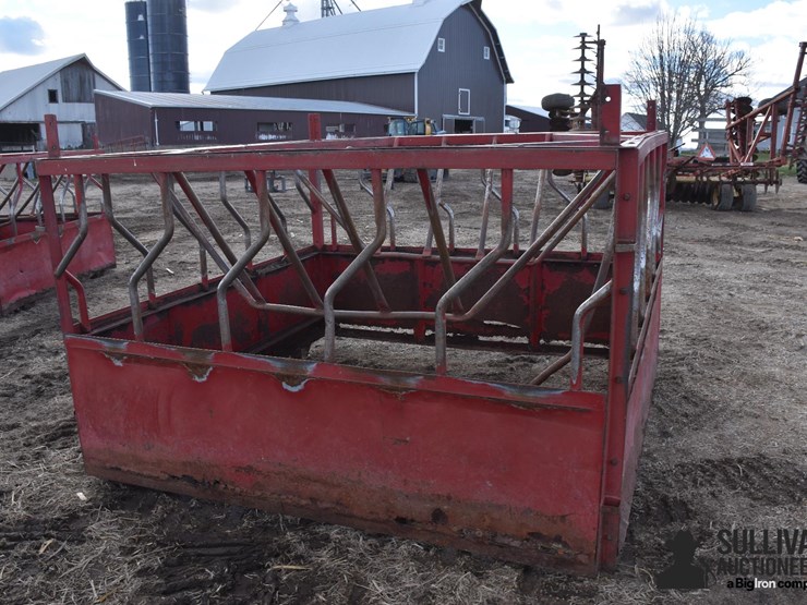 square-feeder-image-6