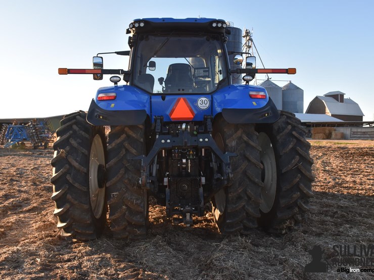 2022-new-holland-t8.320-image-6