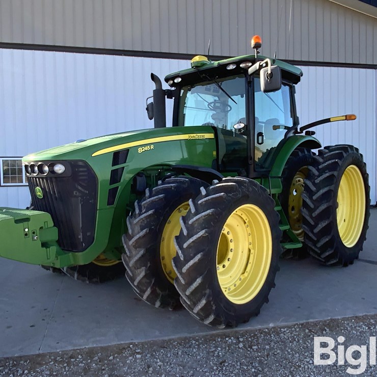 2010 JOHN DEERE 8245R