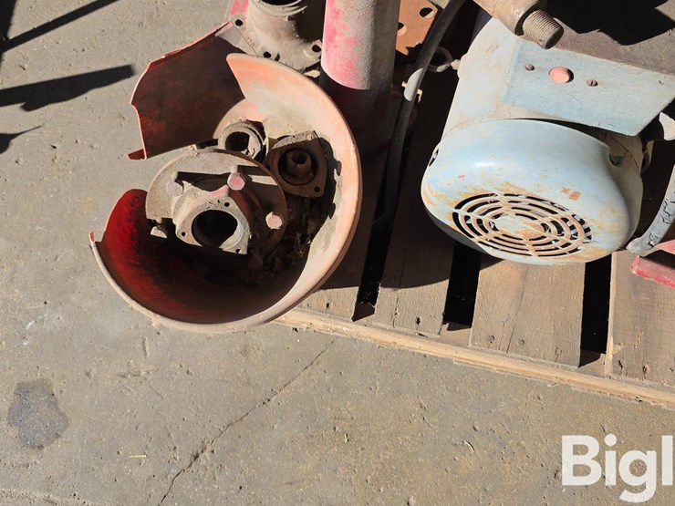 international-tractor-parts-image-17