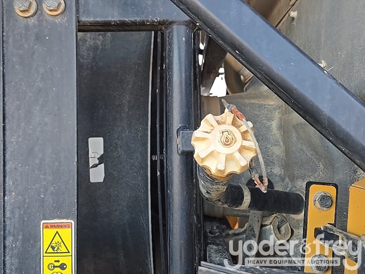 2016-caterpillar-950m-image-96