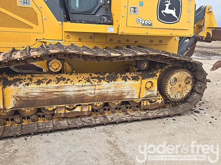 2019-deere-850l-wlt-image-18