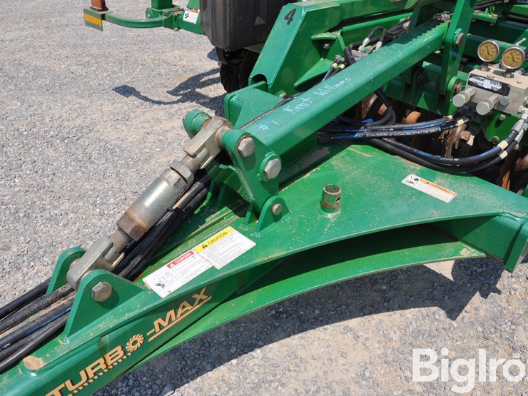 great-plains-4000tm-image-13