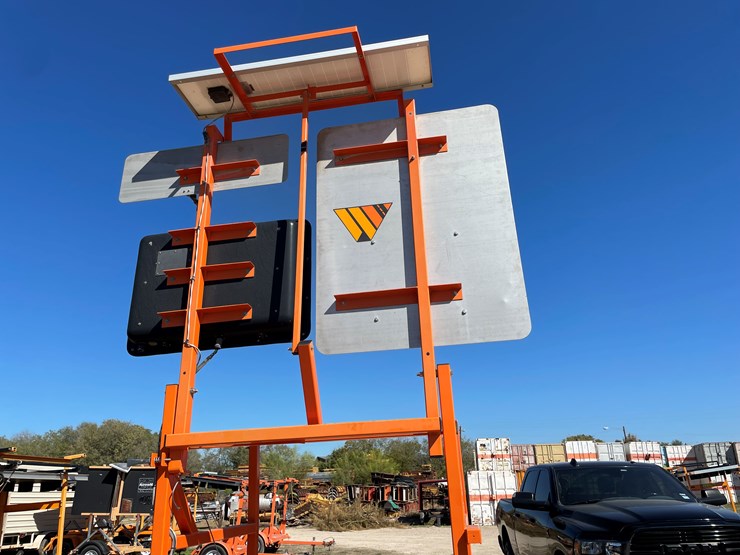 #6320-•-solar-speed-sign-,-(no-title)-image-10