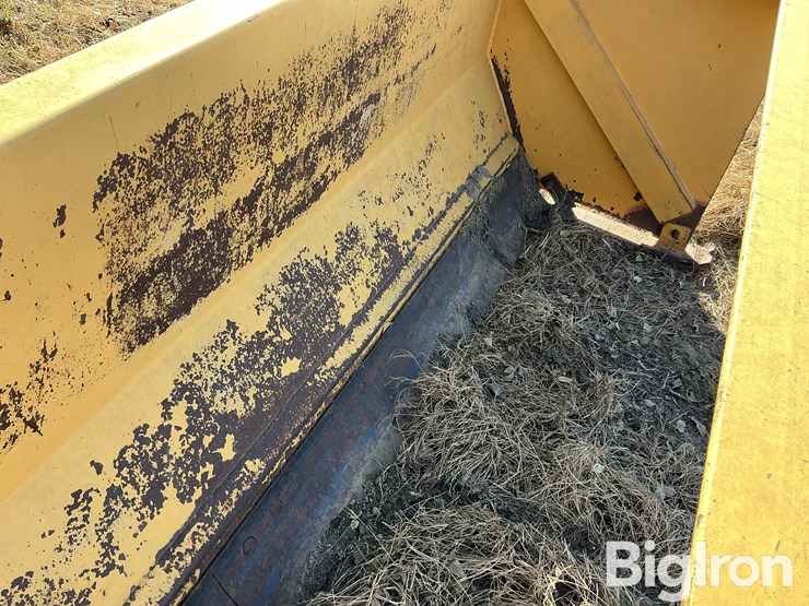 snow-blade-skid-steer-attachment-image-16