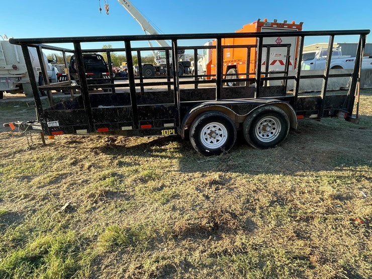 #6240-•-2002-big-tex-car-trailer-(trailer-#0938nc)-(has-tx-title)-image-1