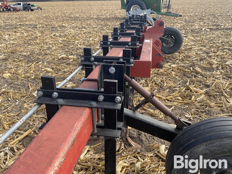 8r30-cultivator/hiller-image-13