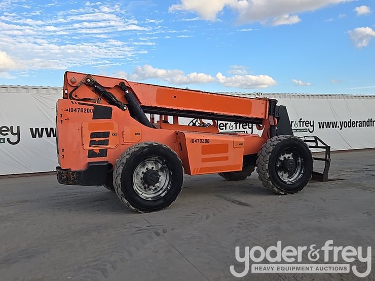 2016-sky-trak-8042-image-5