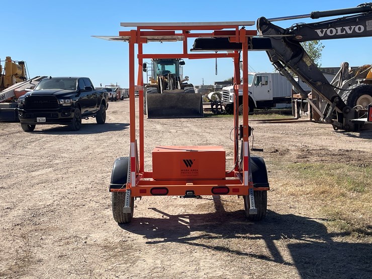 #6320-•-solar-speed-sign-,-(no-title)-image-1