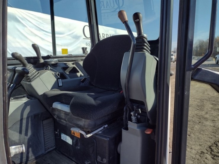 bobcat-e35i-image-13