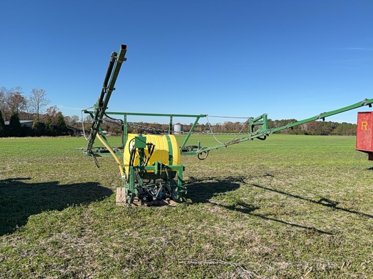 reddick-sprayer-–-looks-like-new,-hy￼-pro-pump,-controller,-must-see!-located-at-107-jernigan-swamp-rd.-in-ahoskie,-north-carolina-image-9