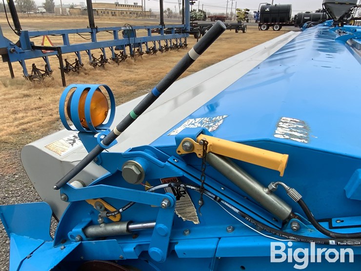 2016-shelbourne-xcv36-image-15