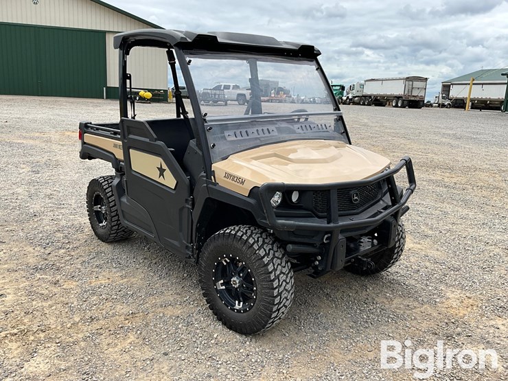 2023-john-deere-gator-image-3