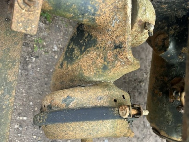 #1633-•-1995-freightliner-usf-1e-sleeper-cab-truck-tractor-image-22