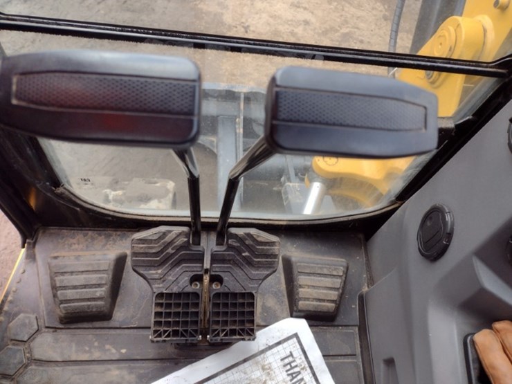 23-caterpillar-306-cr-image-8