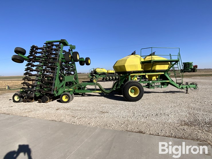 john-deere-1860-image-4