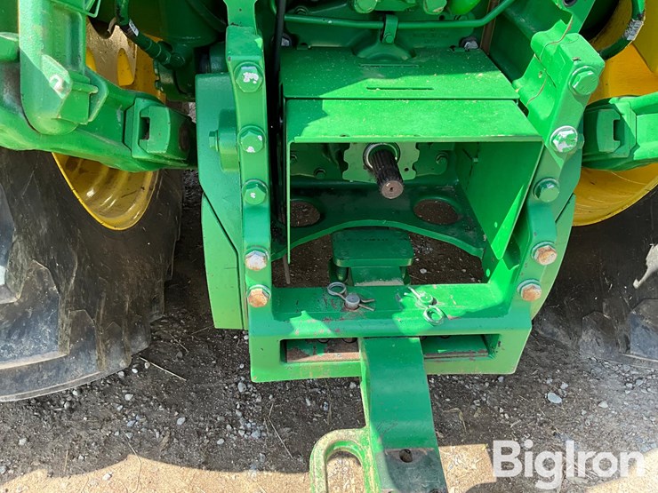 2019-john-deere-8295r-image-18