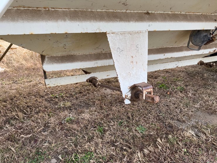 1996-agri-trader-32’-steel-hopper-bottom-trailer-image-14