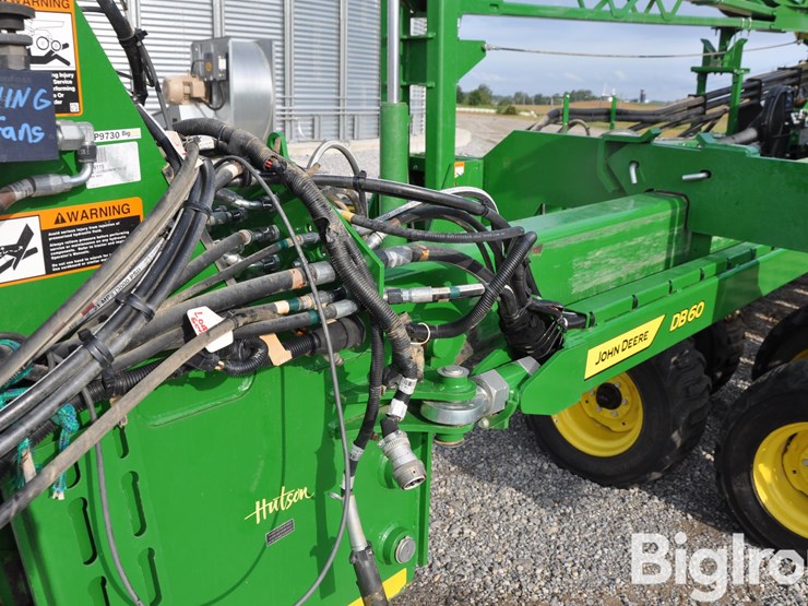 2022-john-deere-db60-image-13