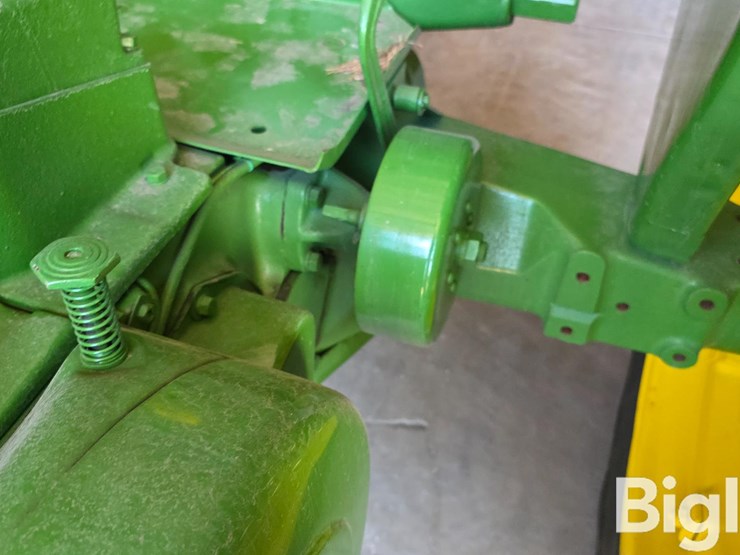 john-deere-b-image-18