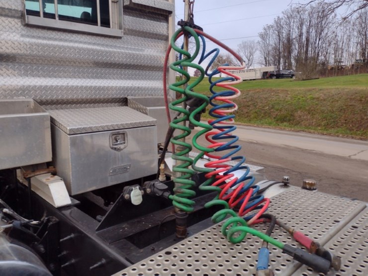 international-18-image-29