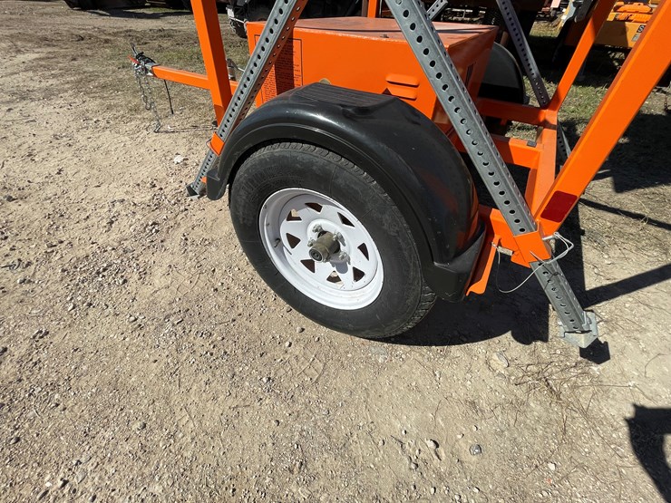 #6320-•-solar-speed-sign-,-(no-title)-image-8