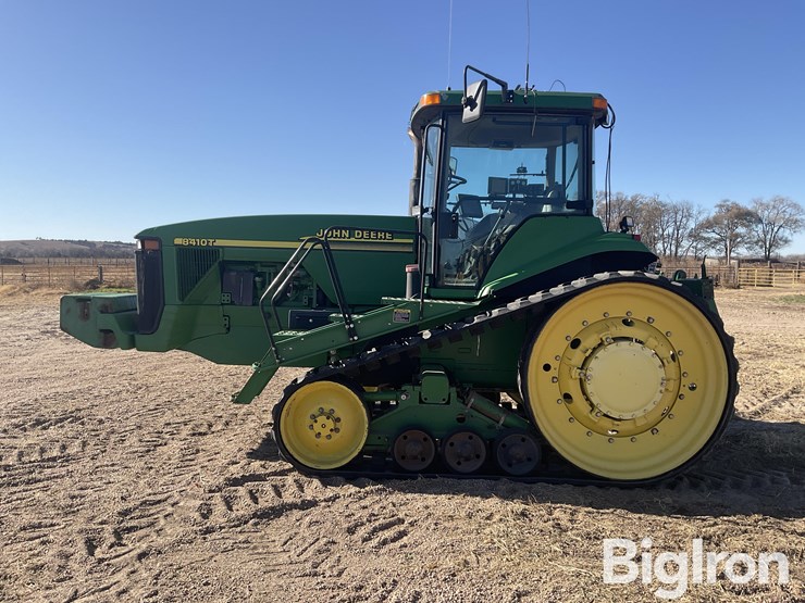 john-deere-8410t-image-8